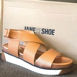 Jane and the shoe pinkish sandals